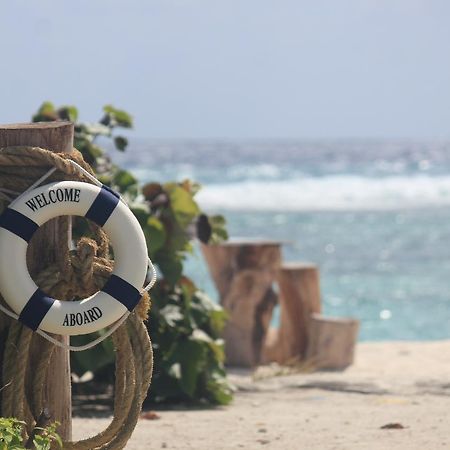 The Aquzz Hotel Hulhumalé Eksteriør billede