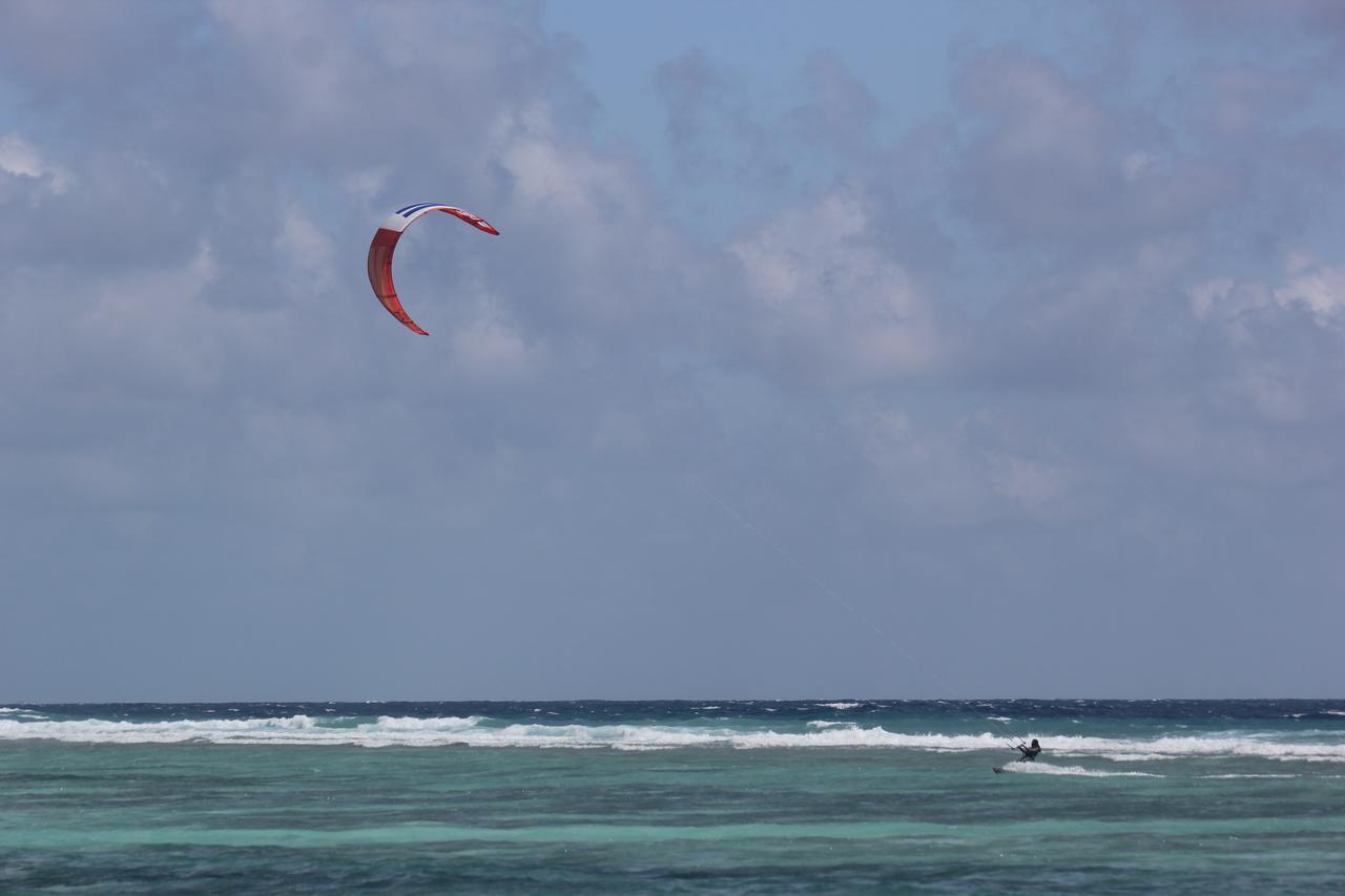 The Aquzz Hotel Hulhumalé Eksteriør billede